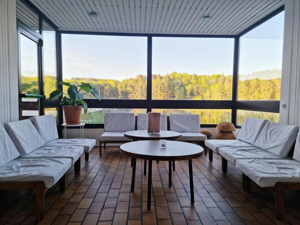 Hotel Vvf Eden Lake Эглетон Экстерьер фото